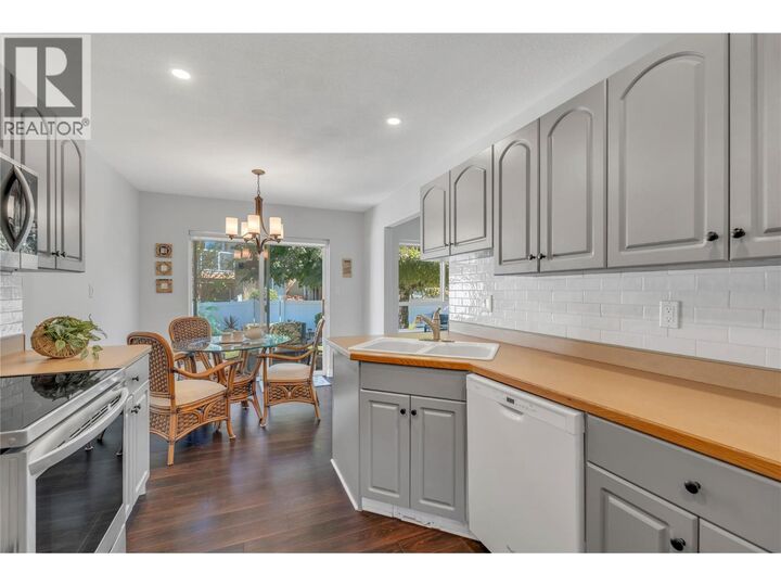 Property Photo:  3948 Finnerty Road 175  BC V2A 8P8 