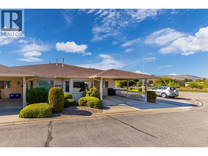Townhouse at 2200 40 Avenue 3, Vernon