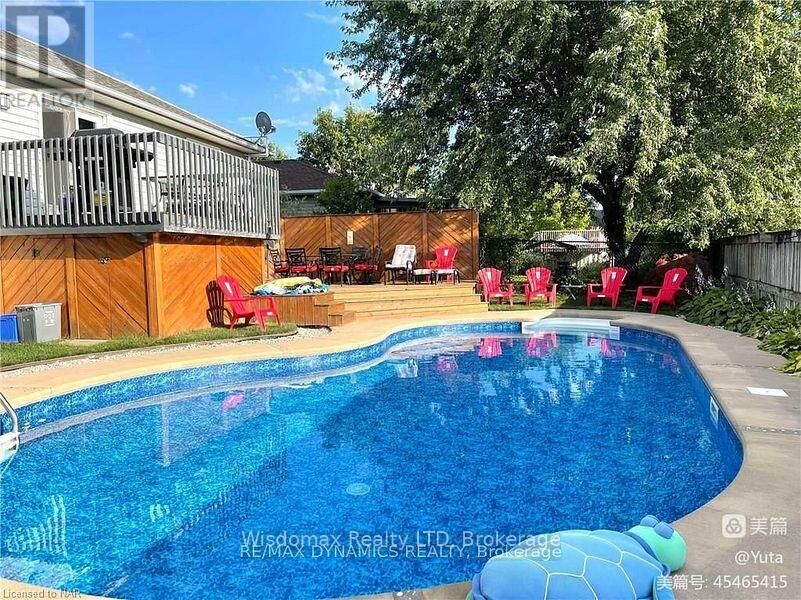 Property Photo:  8272 Woodsview Crescent  ON L2H 3G1 