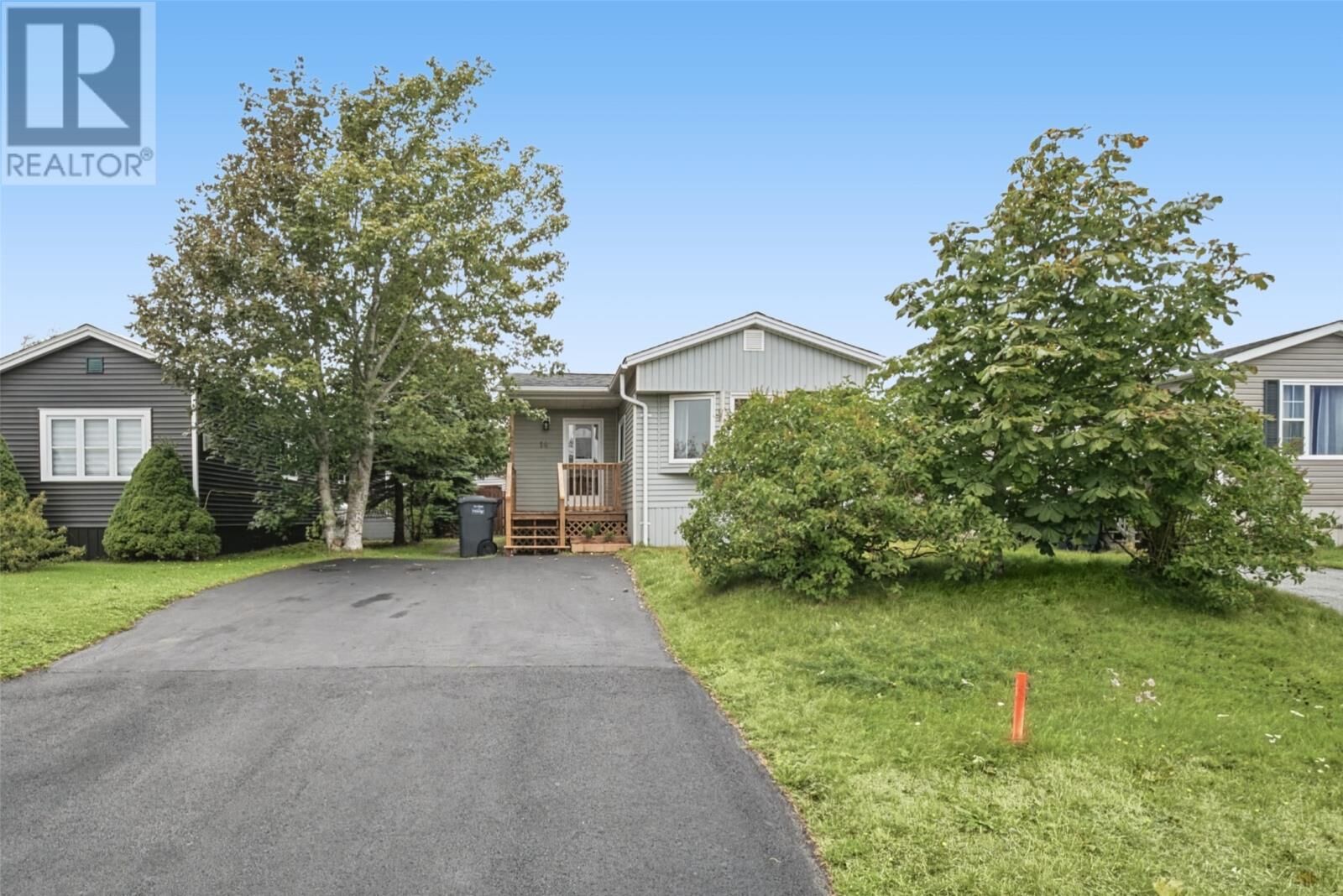 Property Photo:  14 Ashgrove Drive  NL A1L 1A1 