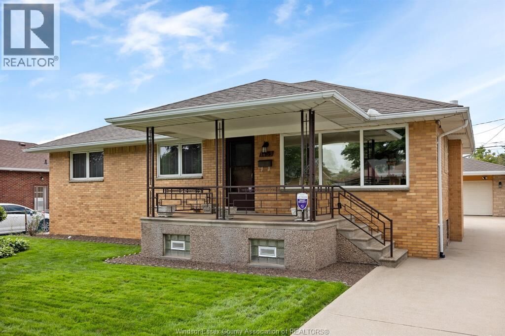 Property Photo:  1459 Partington Avenue  ON N9B 2P7 