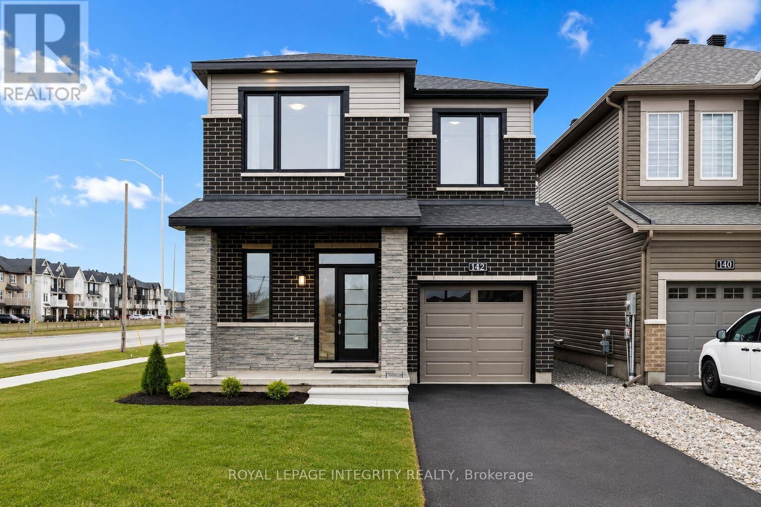 Property Photo: 142 Shallow Pond Place East ON K4A 5N9