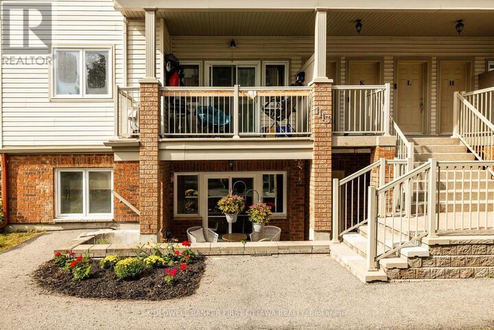 Property Photo: 1113 Stittsville Main Street C ON K2S 0C8