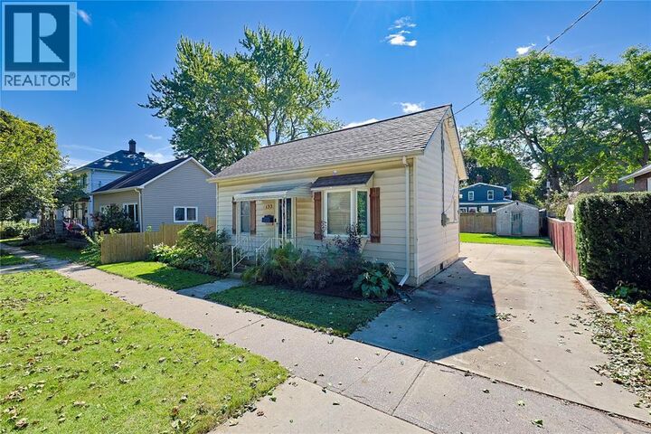 Property Photo:  133 Bright Street  ON N7T 4E6 