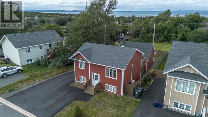 Property Photo:  5 Chatwood Crescent  NL A1X 0B1 