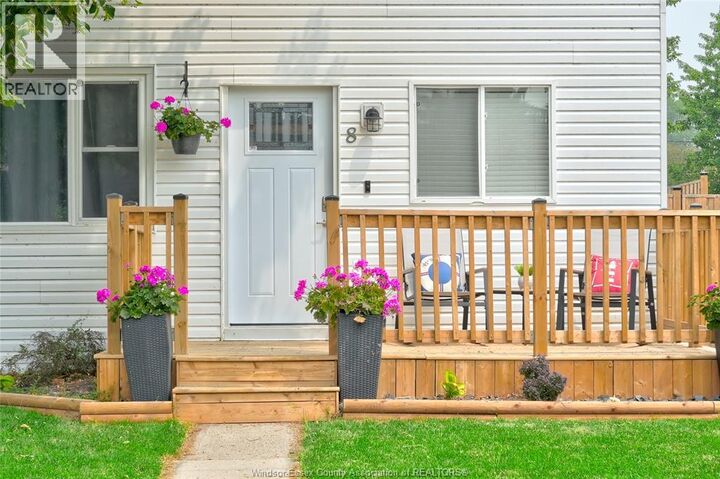 Property Photo:  8 St. Clair Street  ON N0P 2L0 