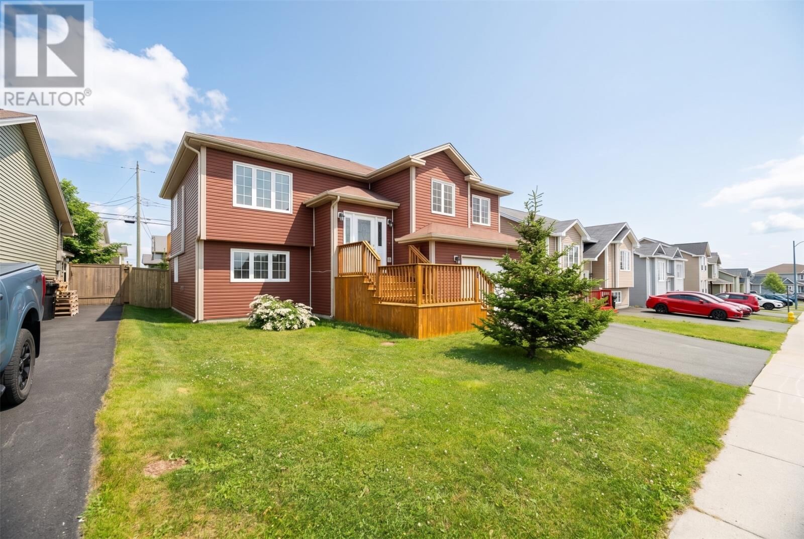 Property Photo:  48 Dauntless Street  NL A1B 0E7 