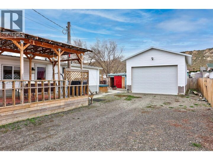 Property Photo:  4945 Anker Road  BC V0E 2P0 