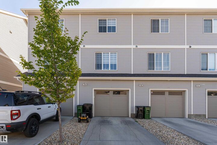 Property Photo:  1110 Daniels Link Link SW 64  AB T6W 4N6 