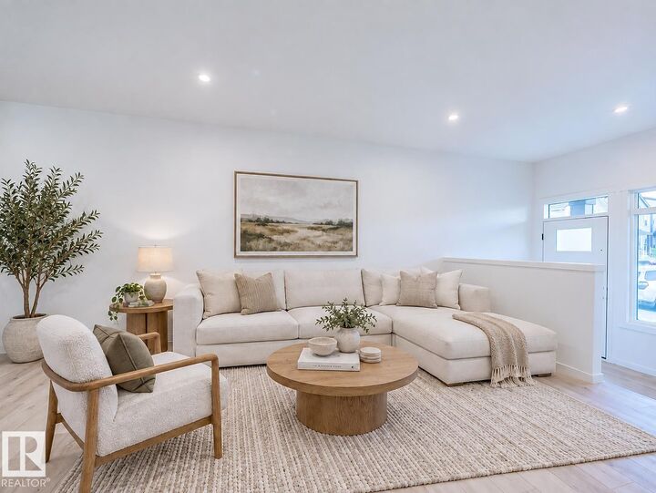 Property Photo:  631 173 Avenue NE  AB T5Y 4E8 