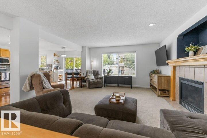 Property Photo:  98 Eastgate Way  AB T8N 7B6 