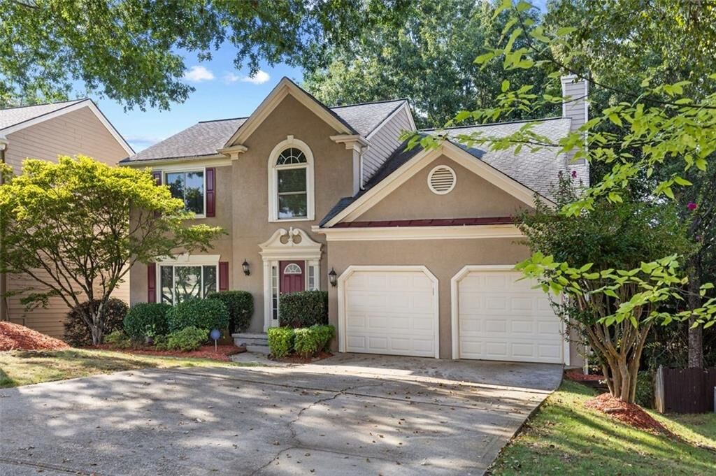 Property Photo: 2555 Kingsbrooke Lane GA 30097