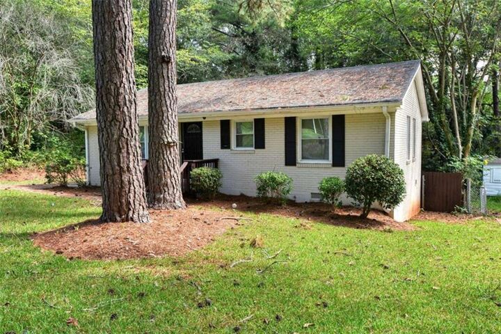Property Photo: 2270 Polar Rock Avenue GA 30315