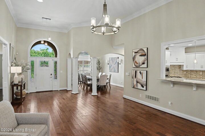 Property Photo: 11111 Pebble Creek Dr KY 40241