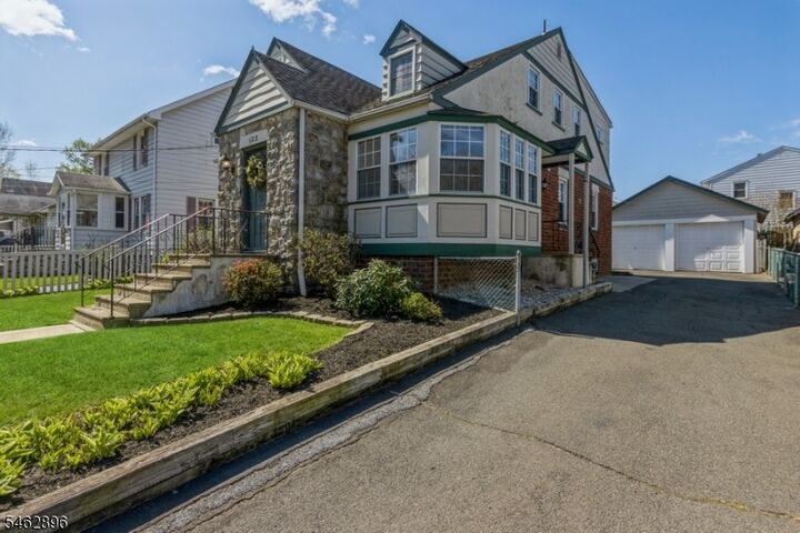 Property Photo:  123 New St  NJ 07016 