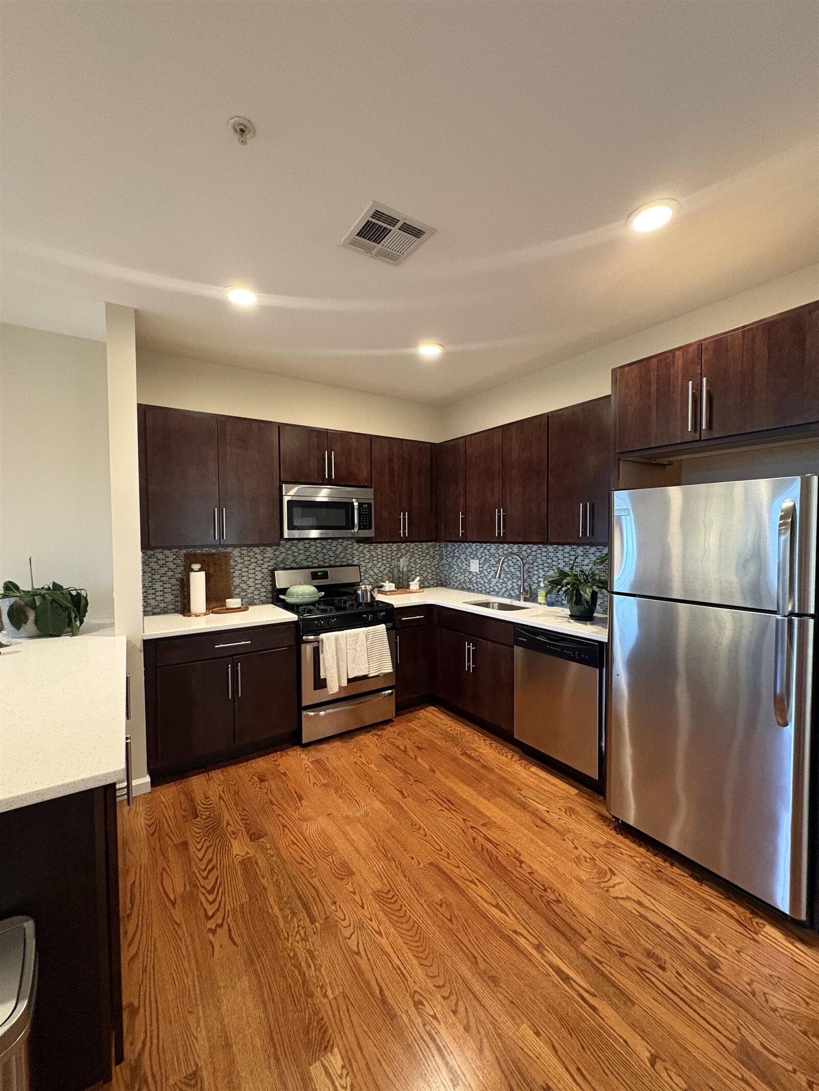 Property Photo: 186 Broadway 502 NJ 07002