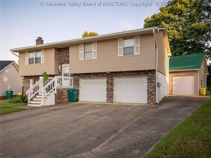 Property Photo: 7 Lafayette Circle WV 25526