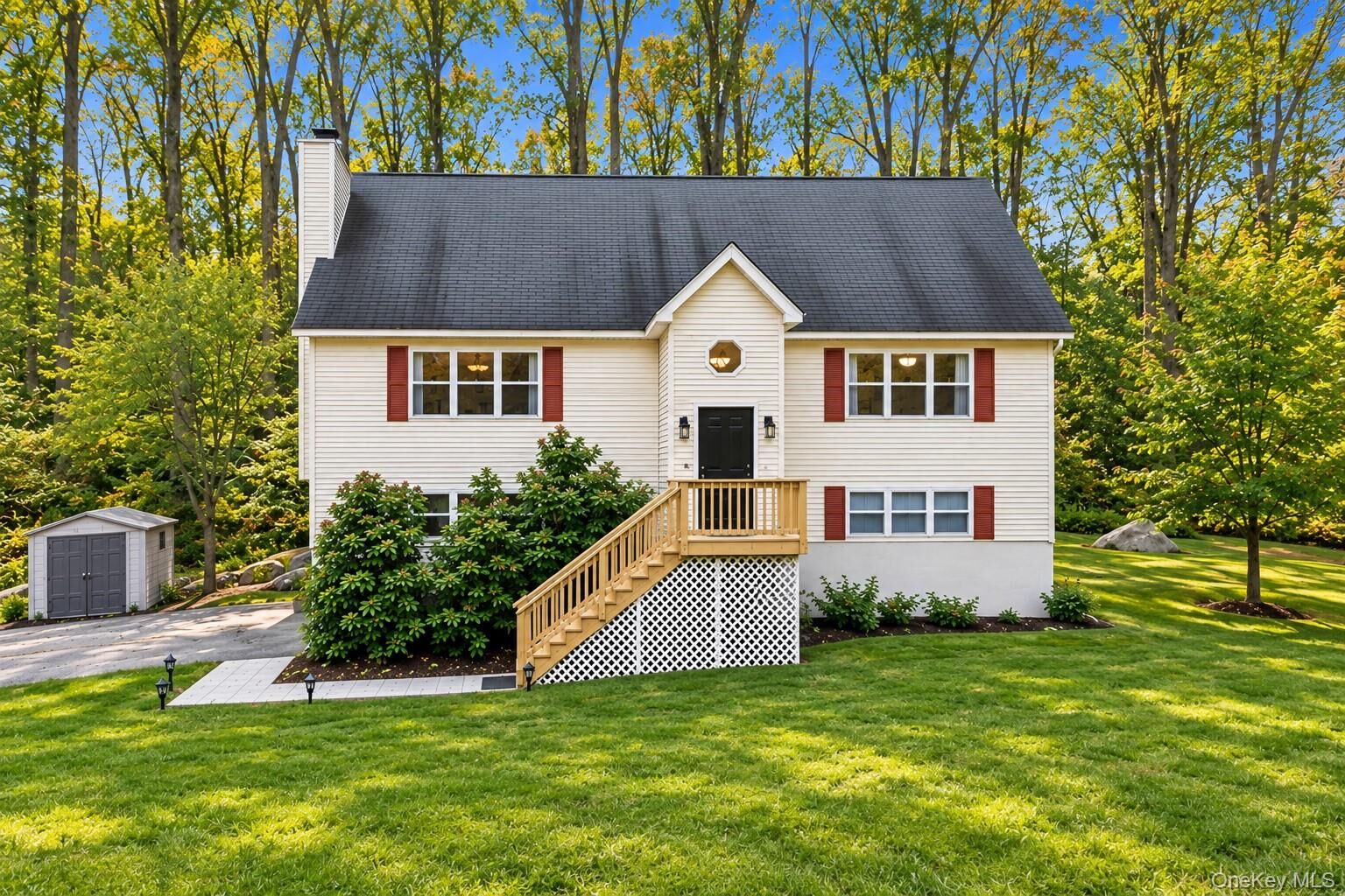 Property Photo:  27 Cannon Road  NY 10512 