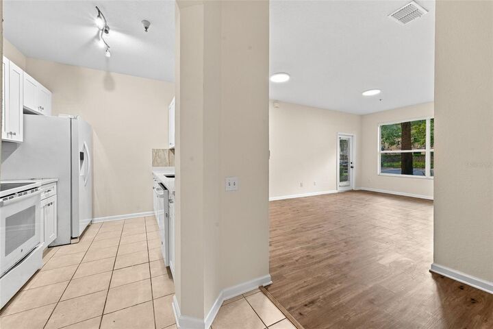 Property Photo:  7135 Yacht Basin Avenue 211  FL 32835 