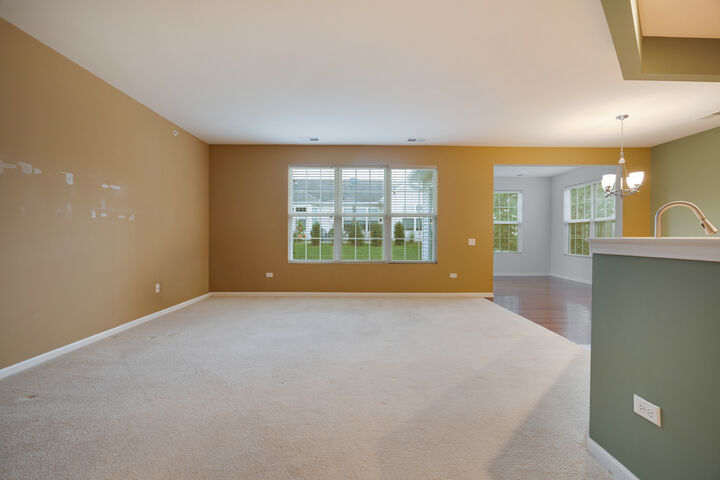 Property Photo: 14503 Burgundy Way IL 60142