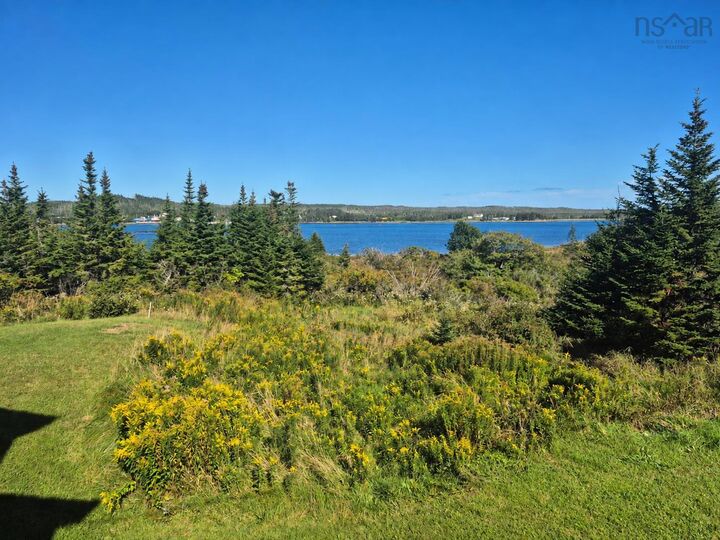 Property Photo:  41 Port Bickerton Village Road  NS B0J 1A0 