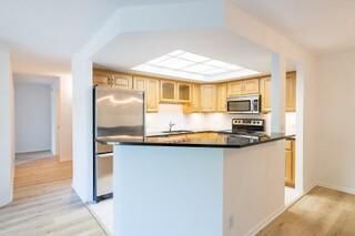 Property Photo:  2885 Knox Avenue S 404  MN 55408 