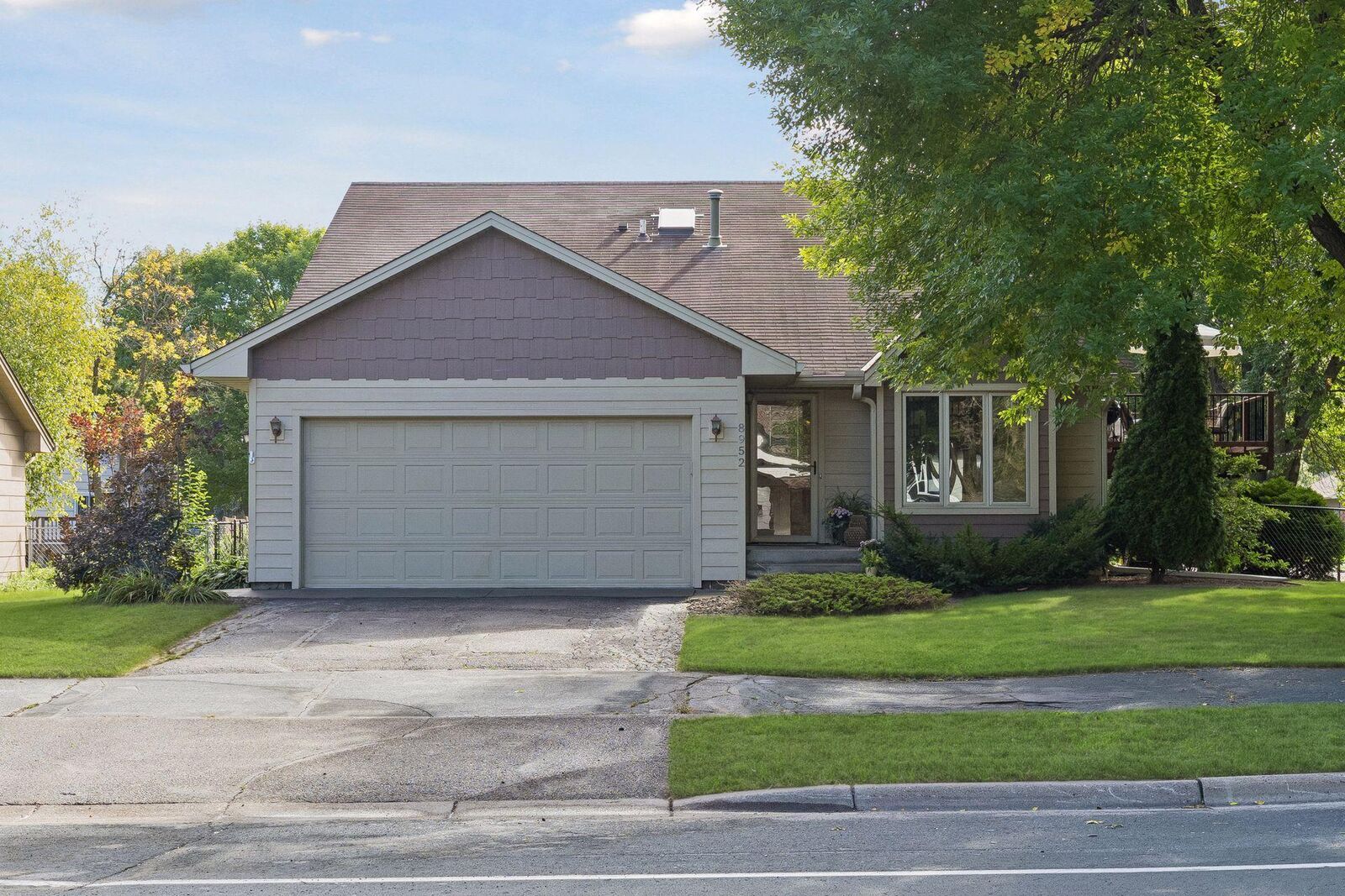 Property Photo: 8952 Pineview Lane N MN 55369