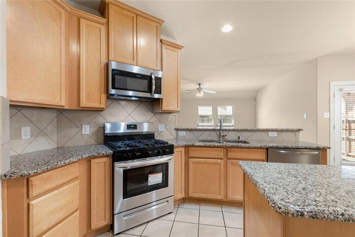 Property Photo: 3816 Fordham Street TX 75036