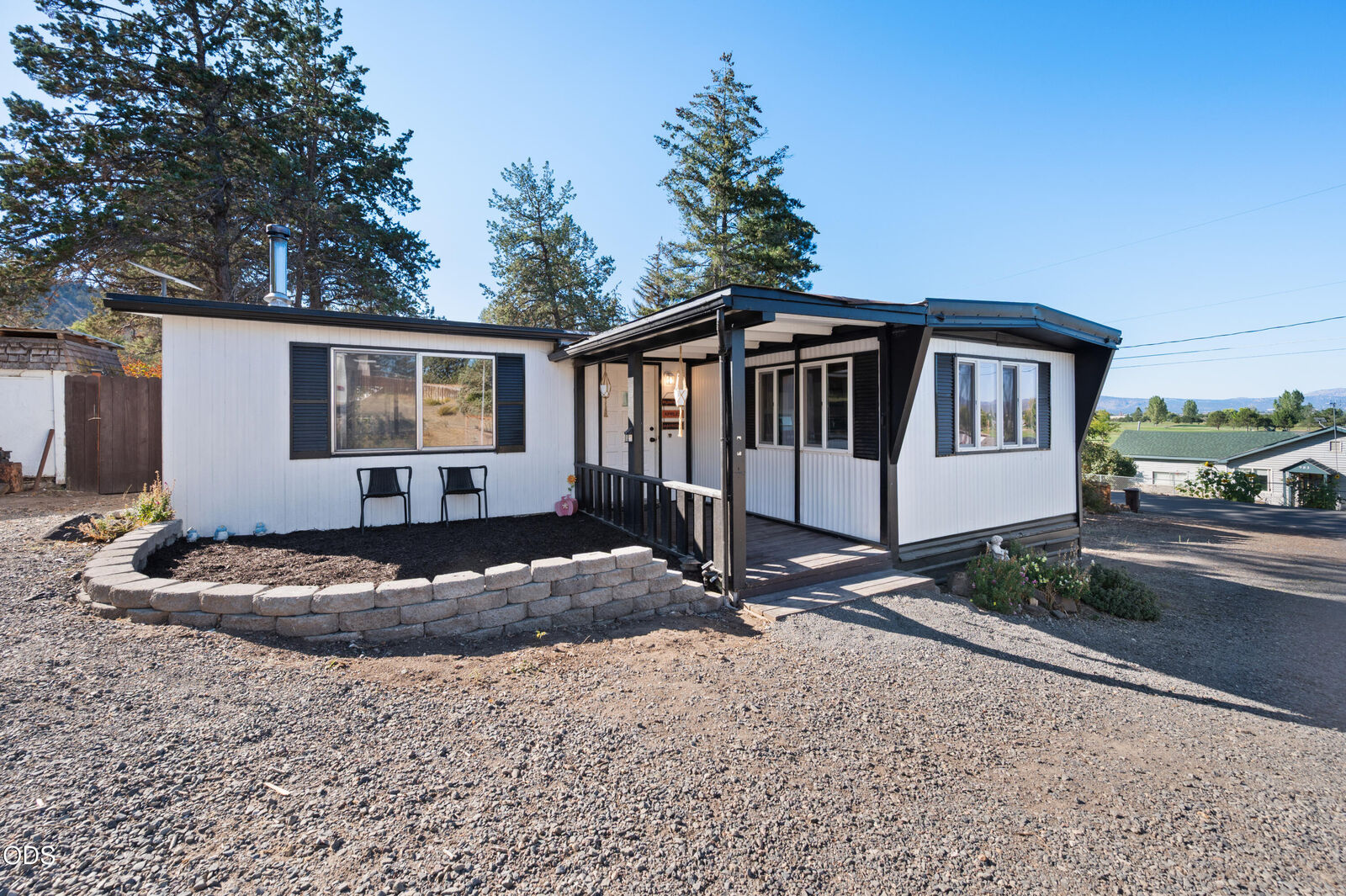 Property Photo:  996 SW Crestview Road  OR 97754 