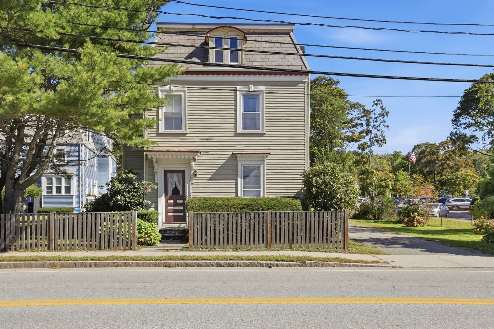 Property Photo:  79 Central St 2  MA 01938 