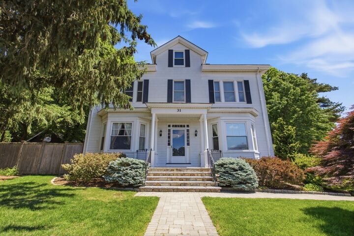 Property Photo: 31 Mount Vernon St MA 02132
