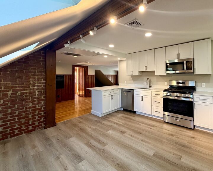 Property Photo:  7 Lovejoy St 3  MA 01835 