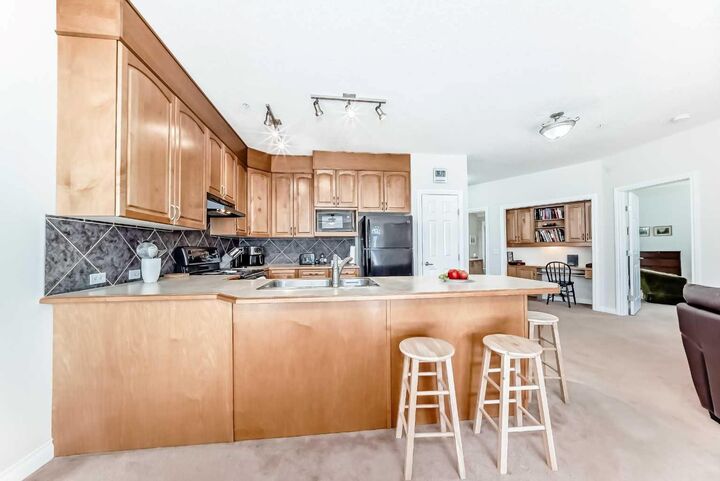 Property Photo:  3000 Marda Link SW 261  AB T2T 6C8 
