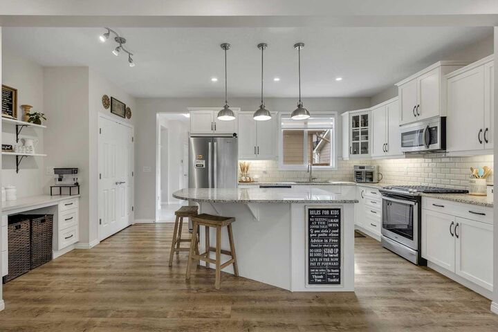Photo de la propriété:  177 Yorkville Manor SW  AB T2X 4B5 