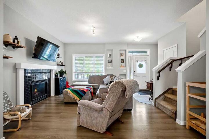 Property Photo:  23 Drake Landing Boulevard  AB T1S 0P8 