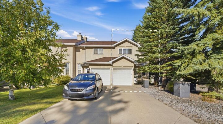 Property Photo: 240 Shawinigan Drive SW AB T2Y 3B4