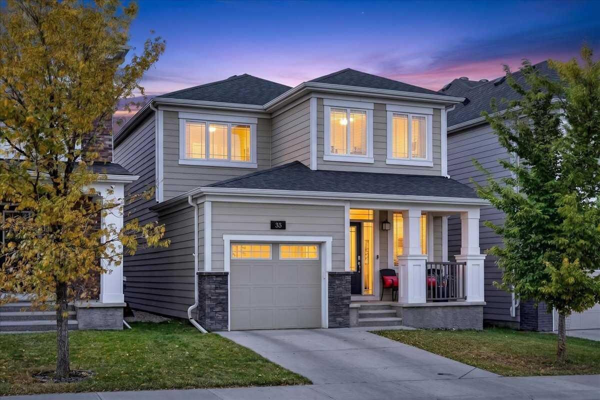 Property Photo:  33 Yorkville Green SW  AB T2X 4J8 