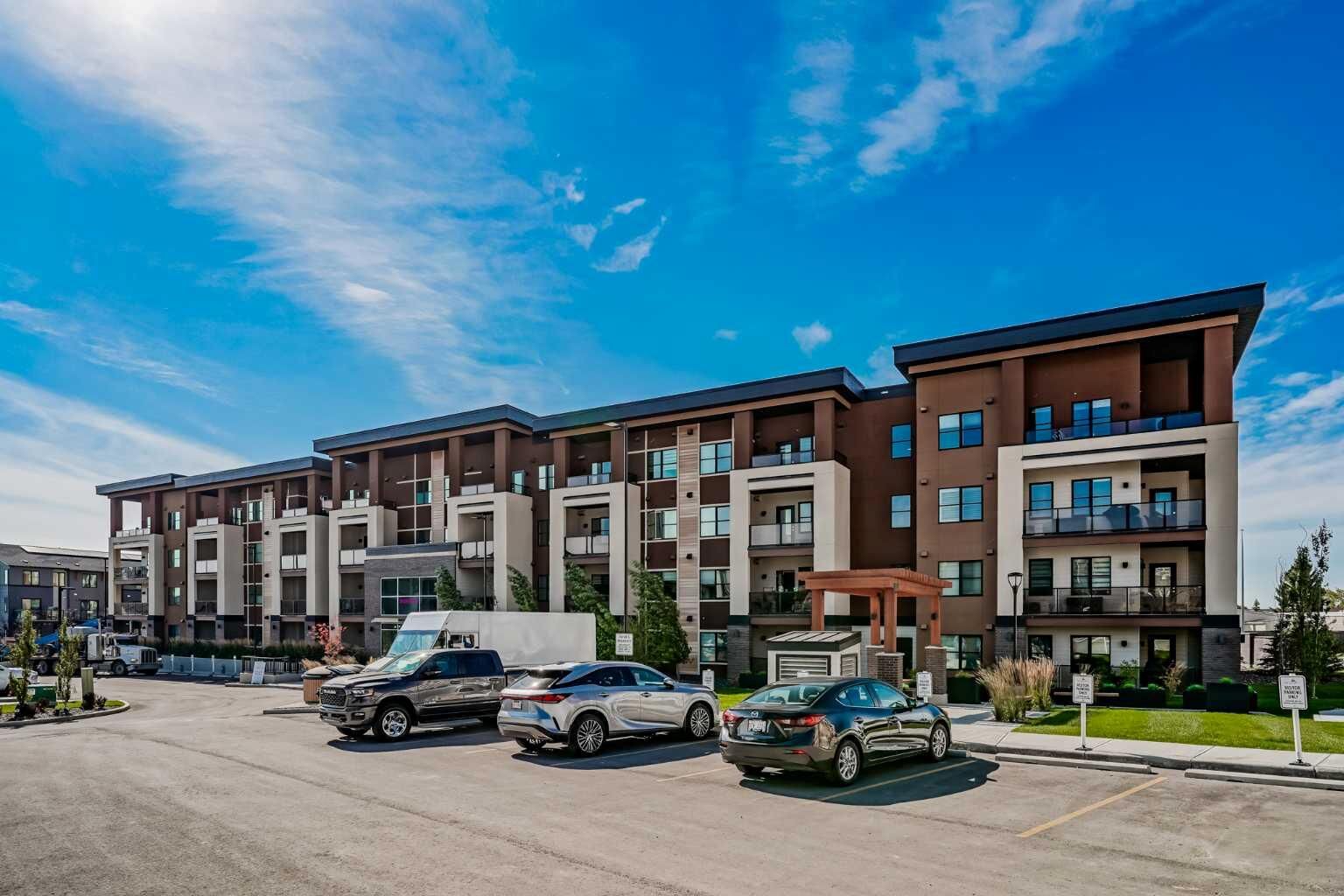 Photo de la propriété:  81 Arbour Lake View NW 1209  AB T3G 0H4 
