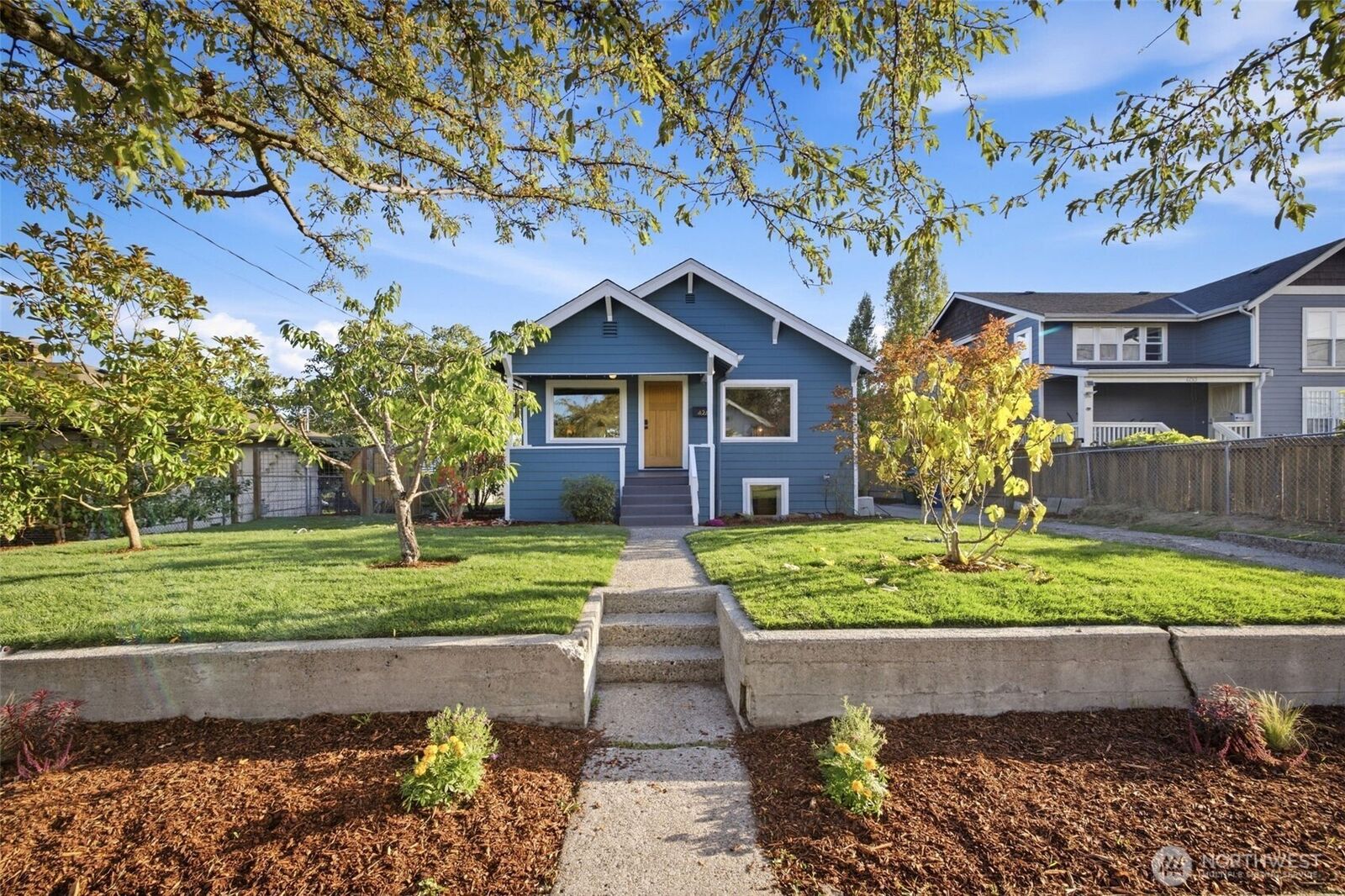 Property Photo:  4247 S Eddy Street  WA 98118 