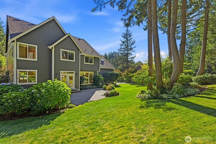 Property Photo:  6713  84th Street Ct NW  WA 98332 