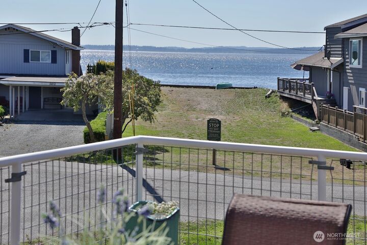 Property Photo:  1281  Starfish Road  WA 98249 