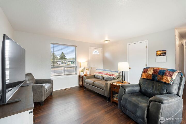 Property Photo:  4101  Violet Court SW  WA 98579 