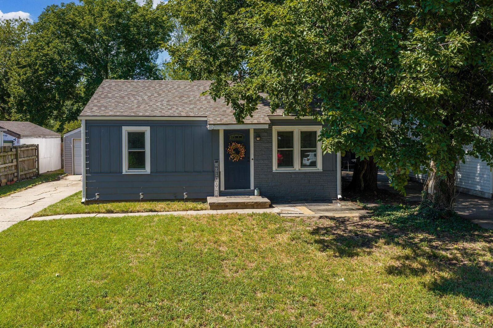Property Photo:  739 N Mount Carmel  KS 67203 
