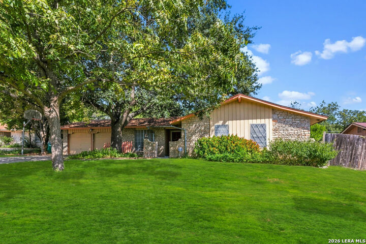 Property Photo:  5615 Gillis  TX 78240 