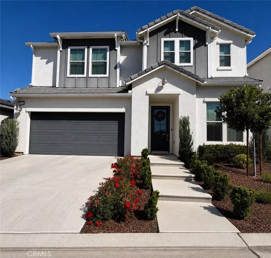 Property Photo:  11449 N Via Campagna  CA 93730 