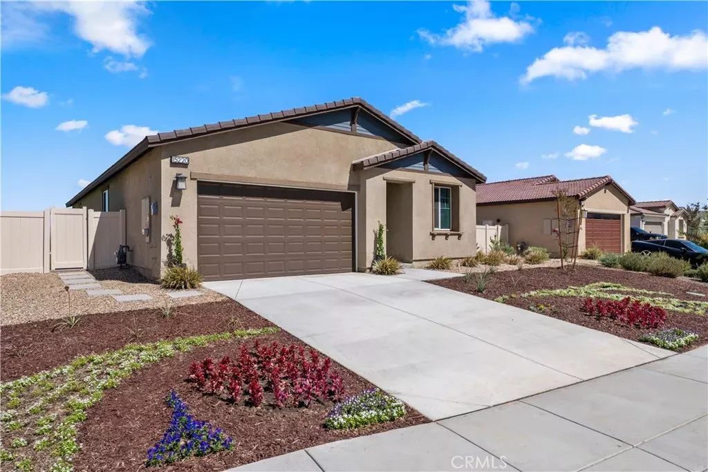 Property Photo: 15220 Dawning Court CA 92530