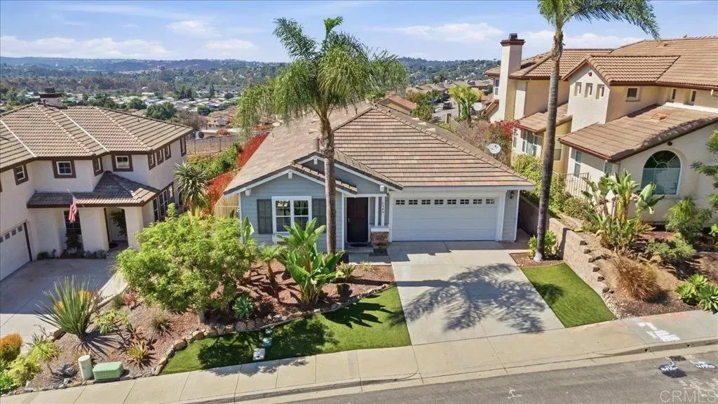 Property Photo: 1584 Loma Alta CA 92069