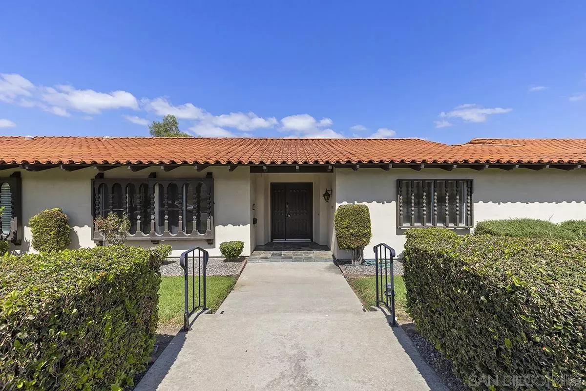 Property Photo: 11988 Rancho Bernardo Rd CA 92128