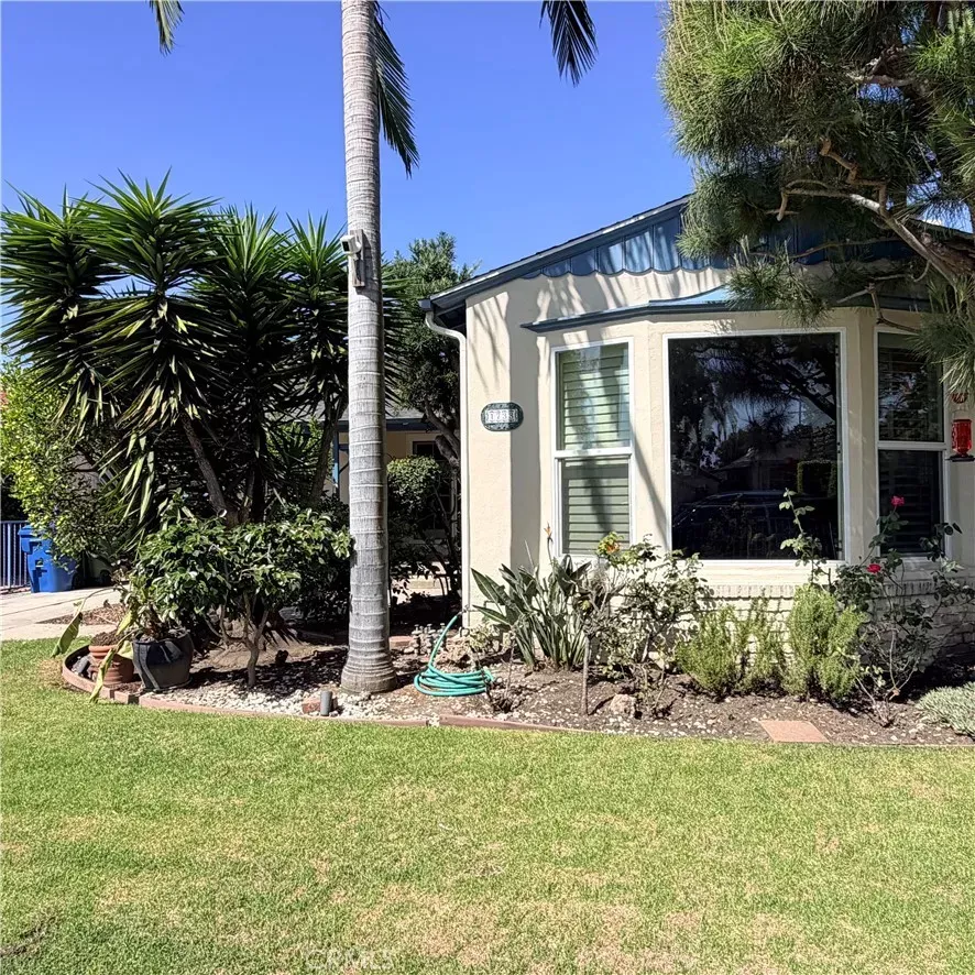 Property Photo:  1733 S Corning  CA 90035 
