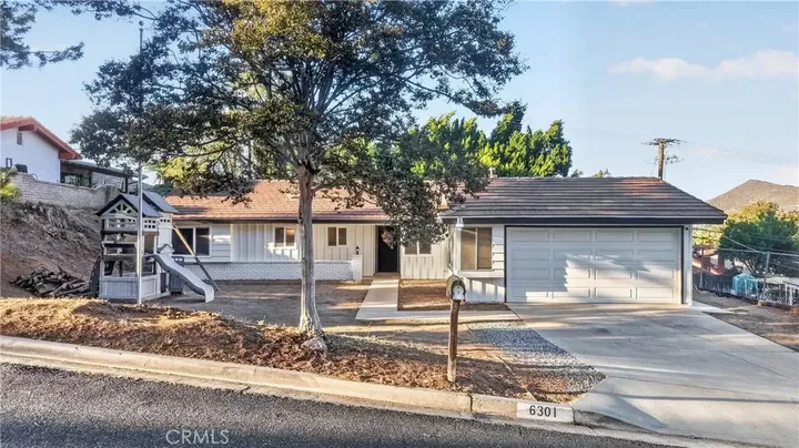 Property Photo:  6301 Avenue De Palma  CA 92509 